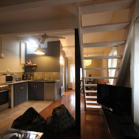 L'Appart Lourmarin Apartment Ngoại thất bức ảnh